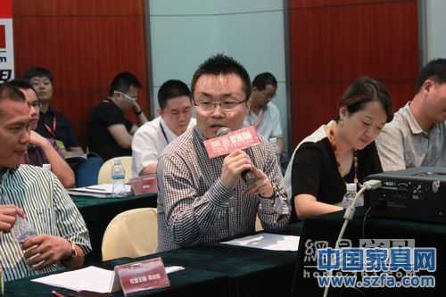 家具企業如何決戰終端論壇 羅輯俐:行業病入膏肓